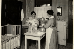 13-1930-feeding_twins_1930
